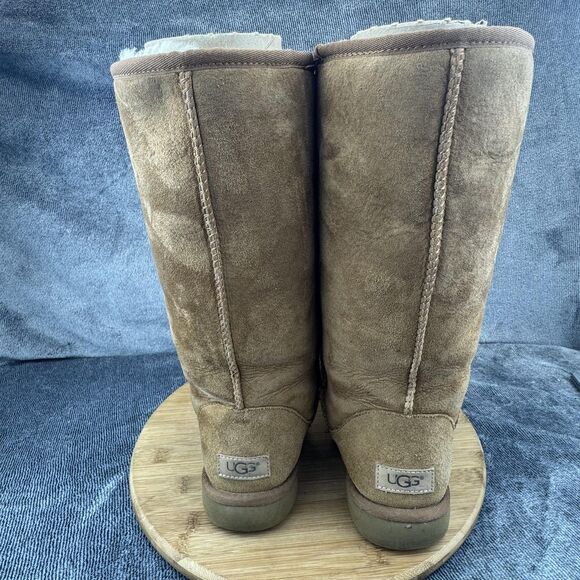 UGG Classic Tall II Boots Womens Size 8 Chestnut Suede Sheepskin Shearling Warm - Picture 6 of 12